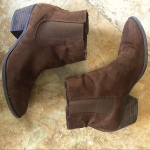 brown ankle boots